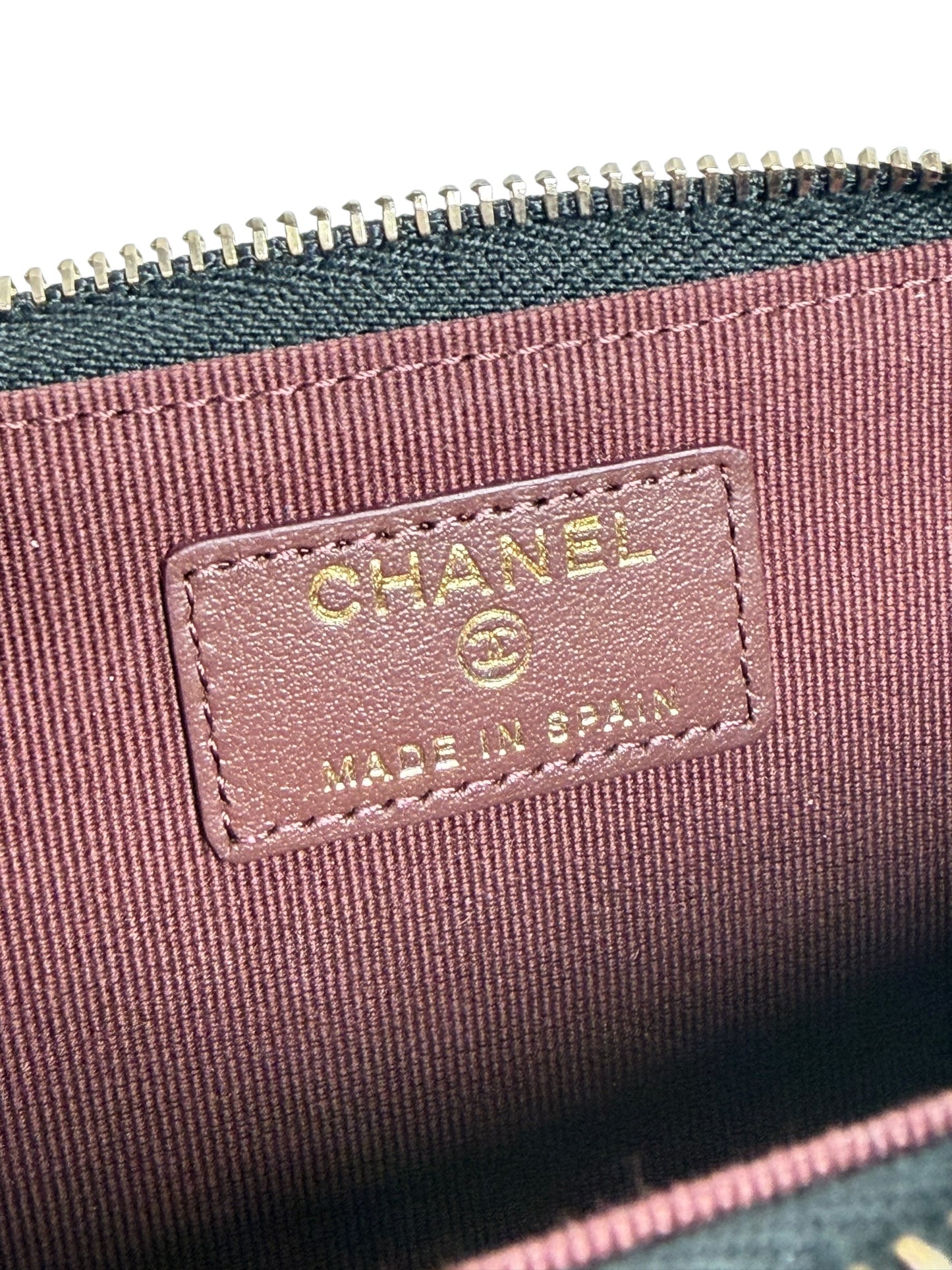 Chanel Quilted Caviar Key Pouch Black GHW T8714