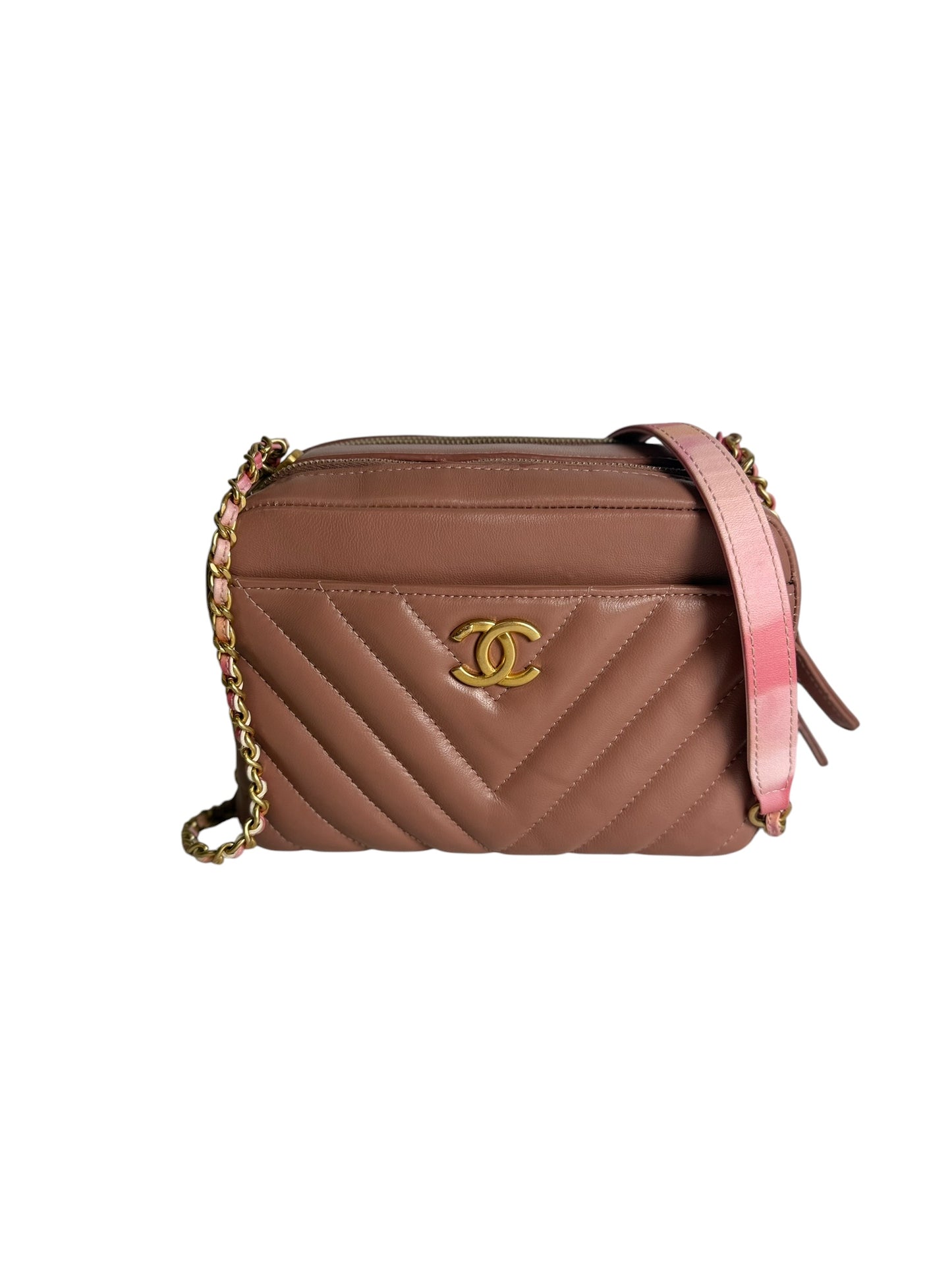 Chanel Chevron Quilted Camera Bag Pink T6483
