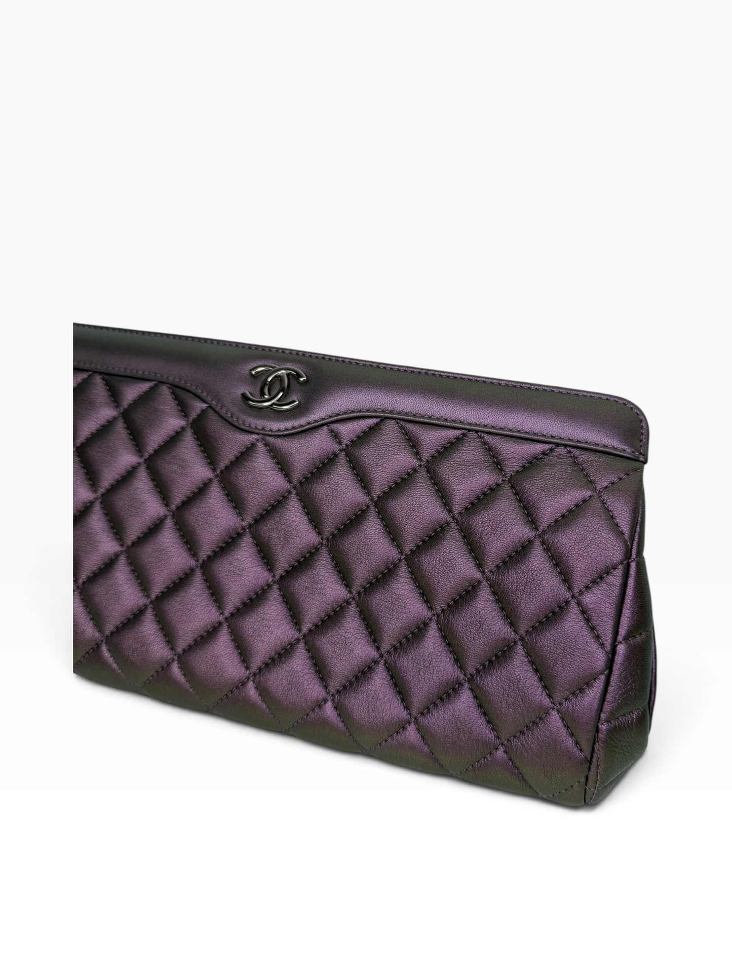 Chanel Iridescent Purple Clutch T8848