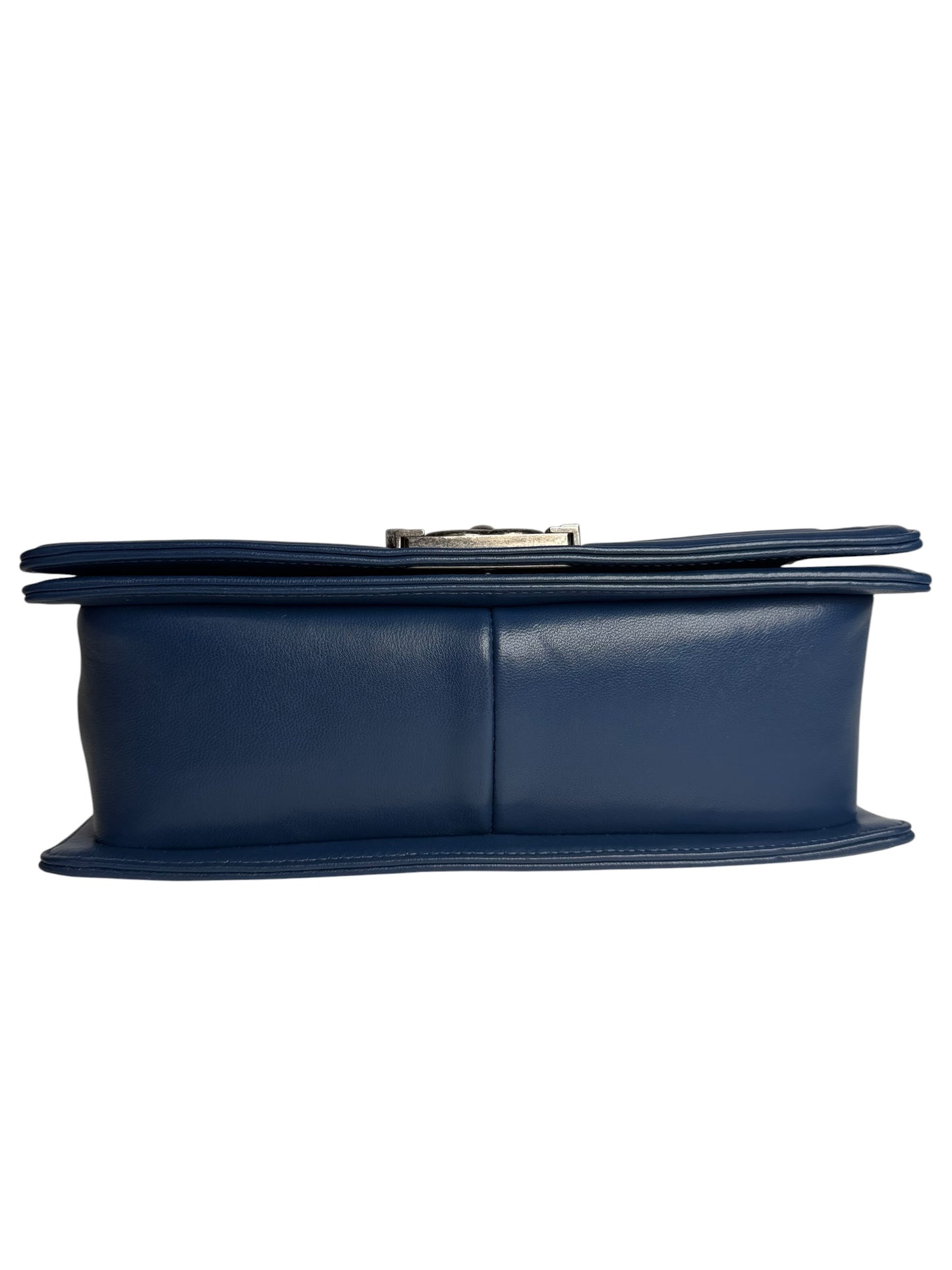 Chanel Boy Bag Chevron Quilted Medium Blue T7678