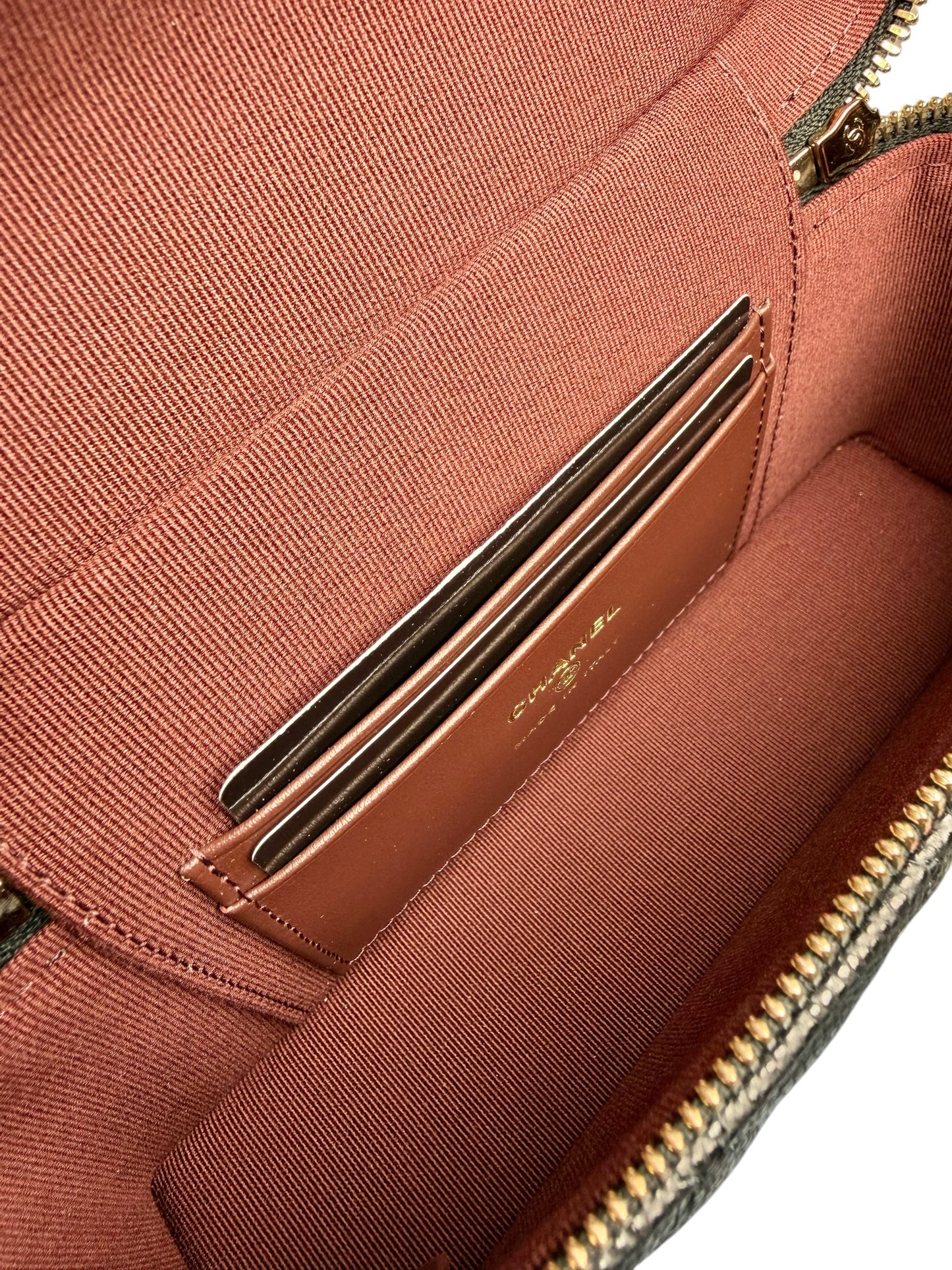 Chanel 2026 Black Caviar Slim Vanity Case