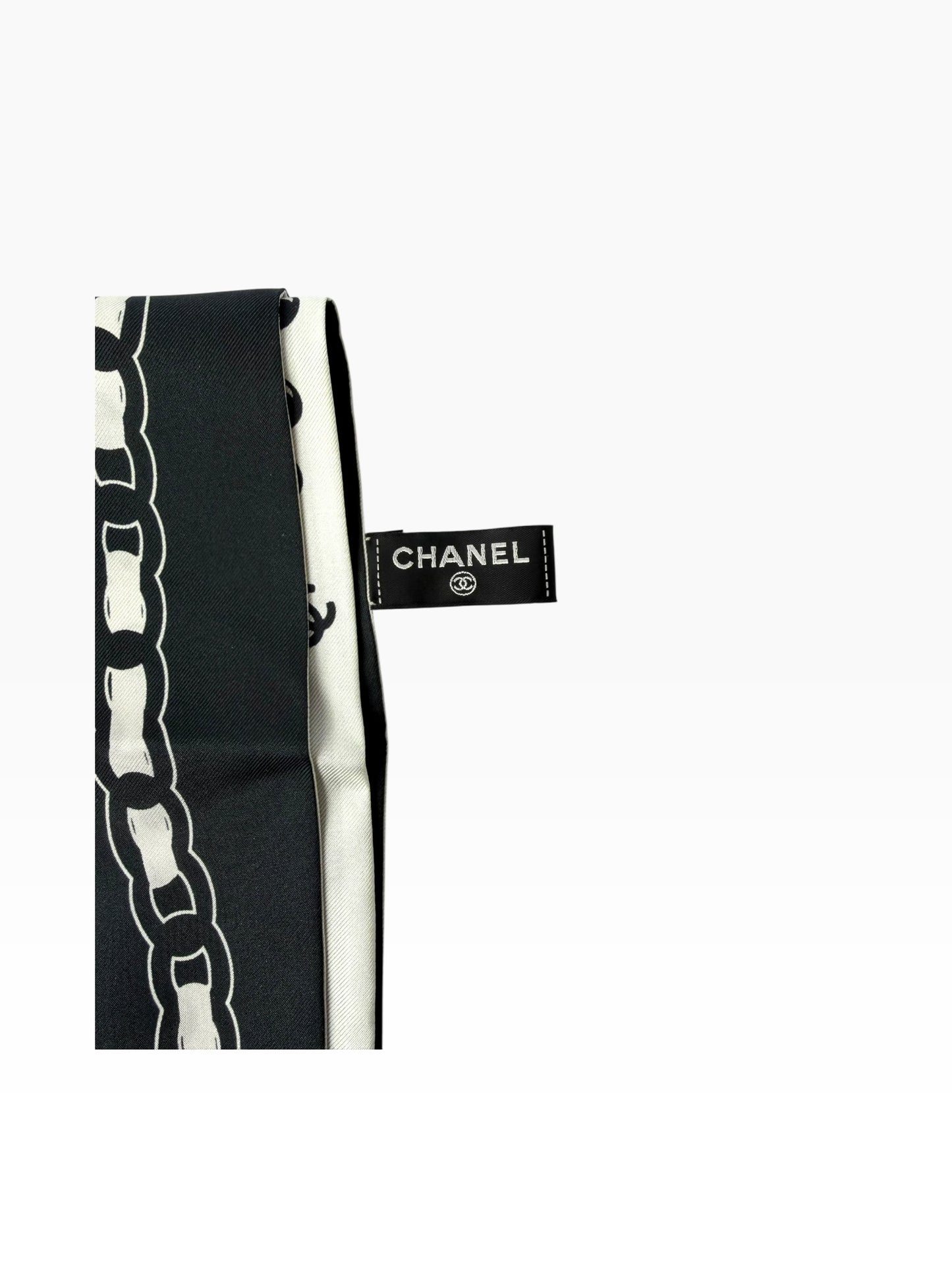 Chanel Twilly Black/White