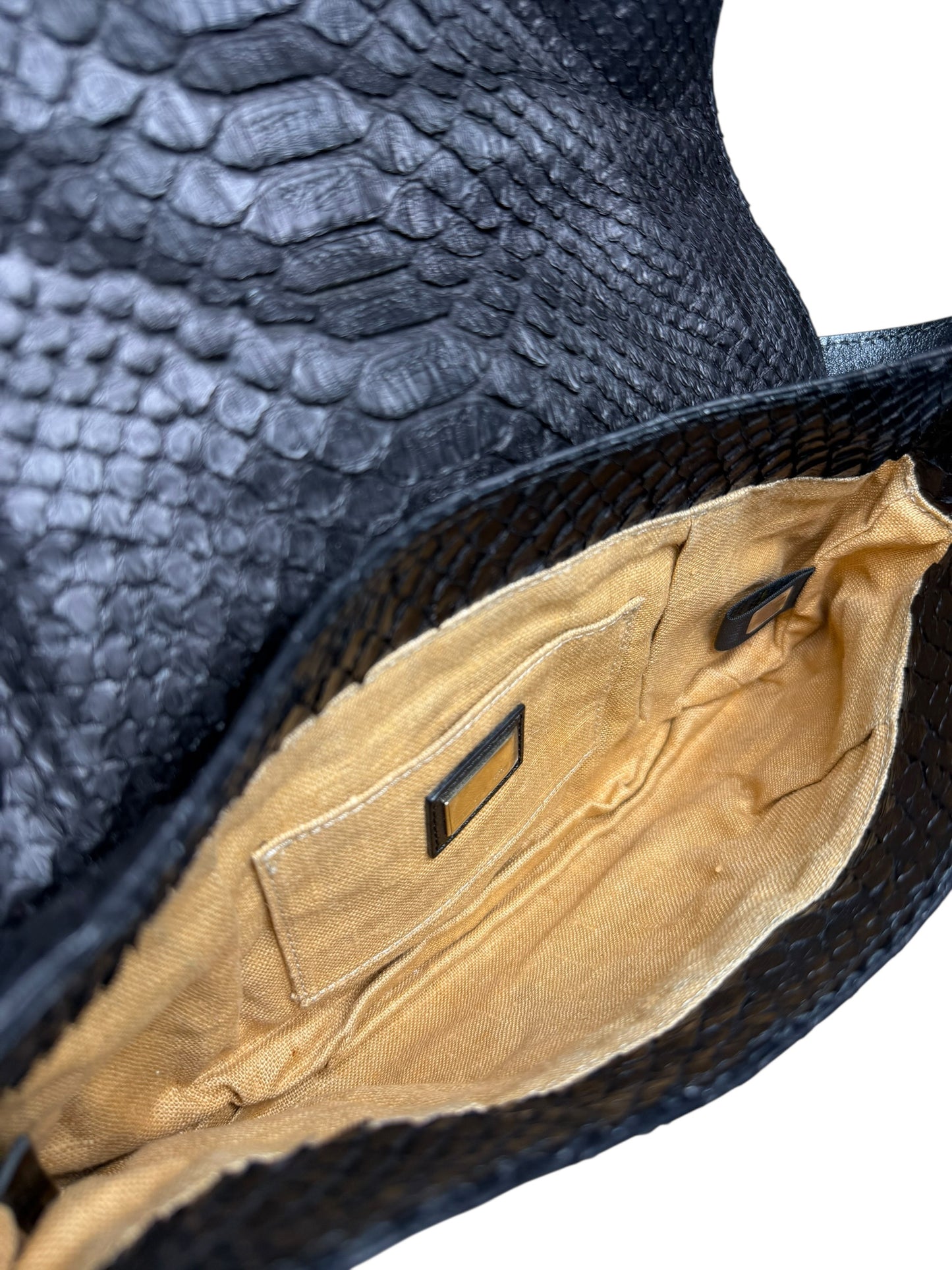 Fendi python black shoulder