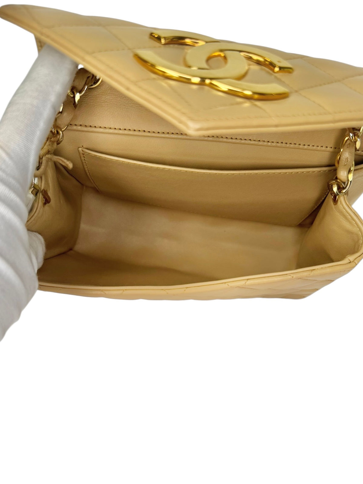 Chanel Small Square Quilted Beige Envelope Flap GHW T8349