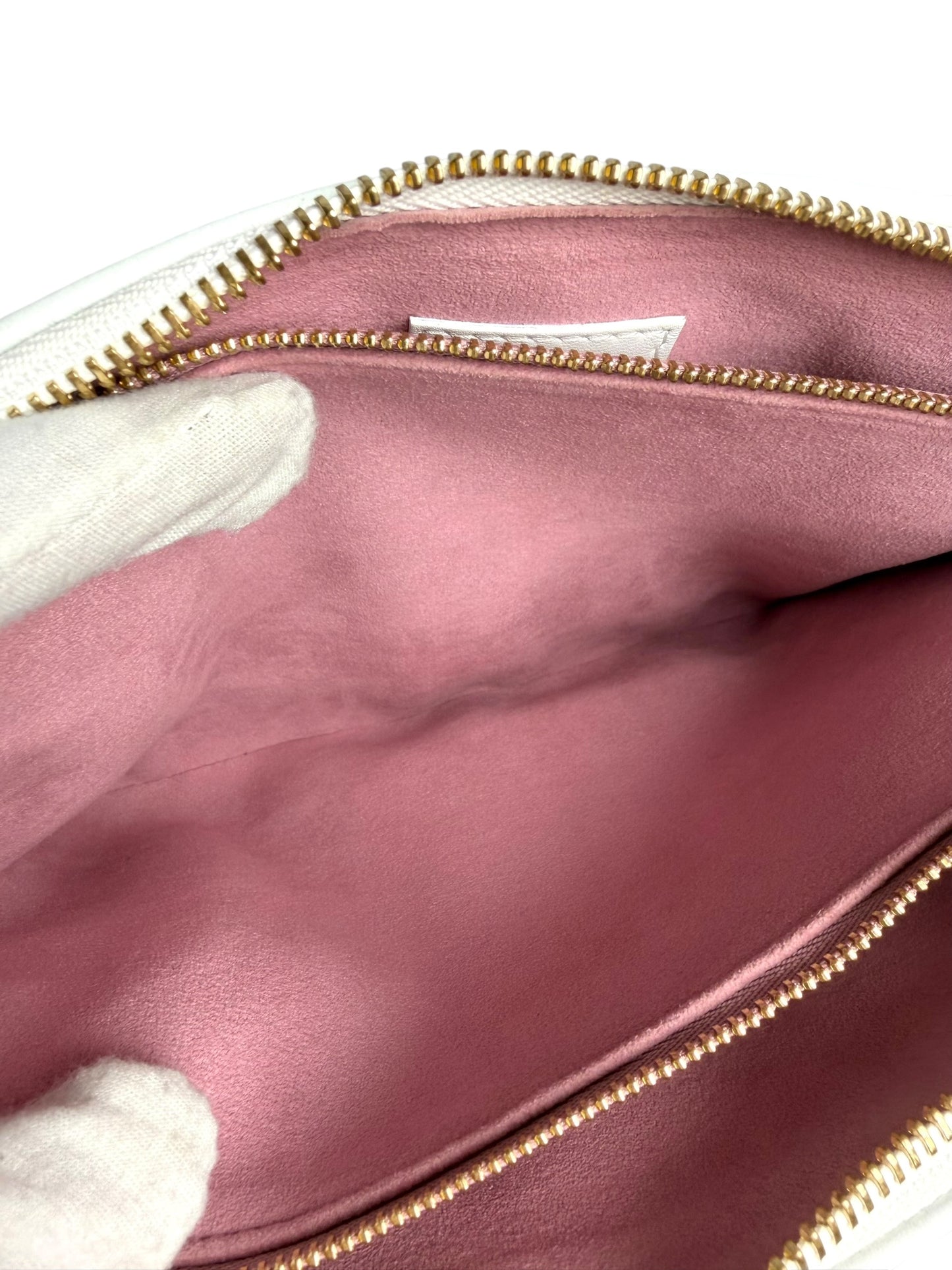 Louis Vuitton White Coussin Chain Bag