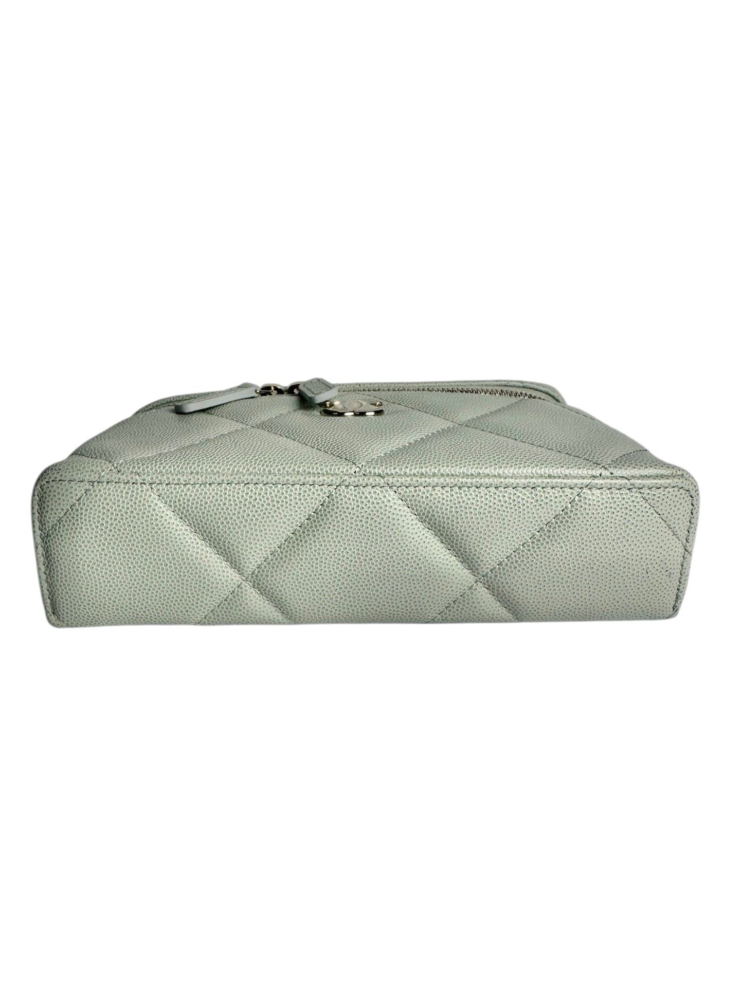 Chanel Mint Caviar Slim Vanity 2026 T8239