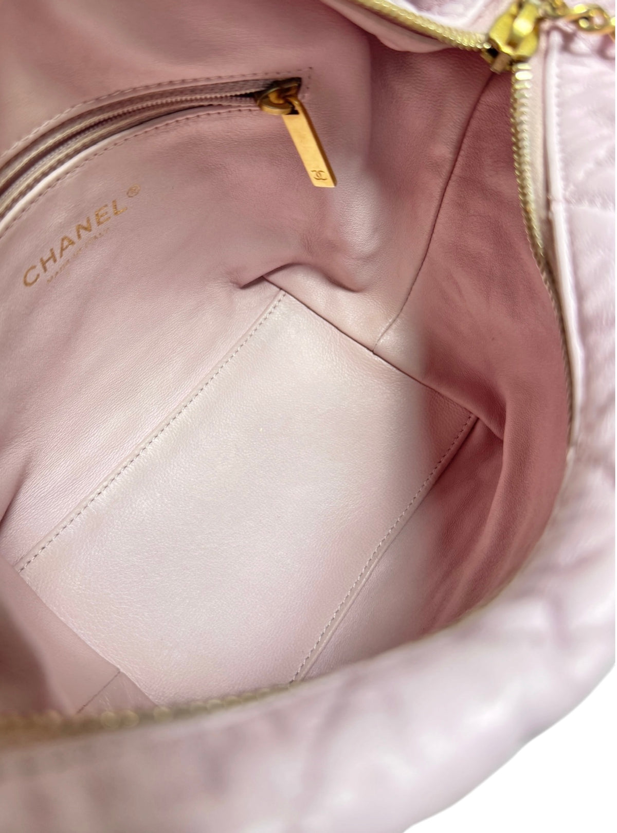 Chanel Crumpled Lambskin Pink Small Hobo T9128