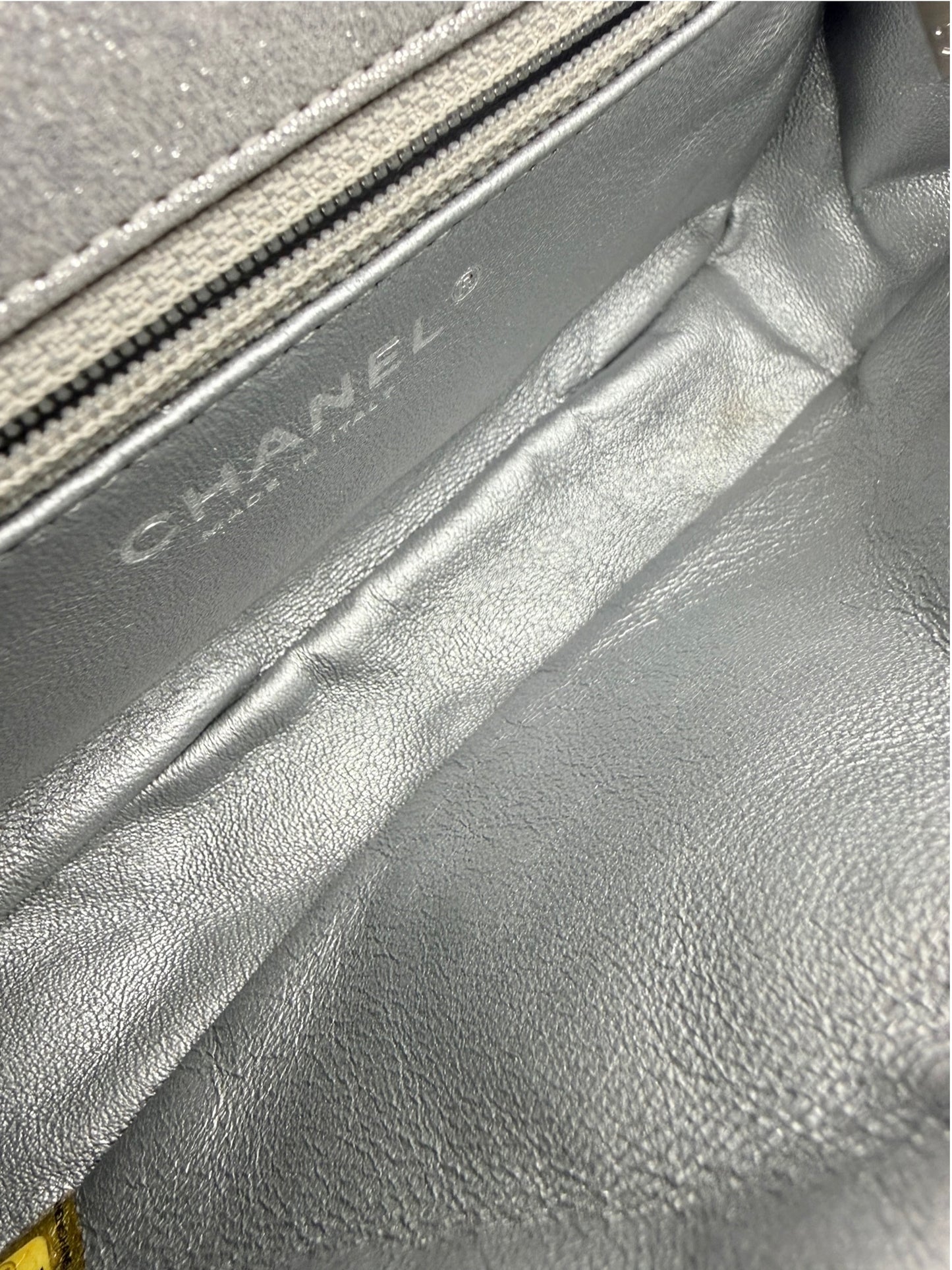 Chanel Silver Reissue 2.55 Roll Clutch T8842