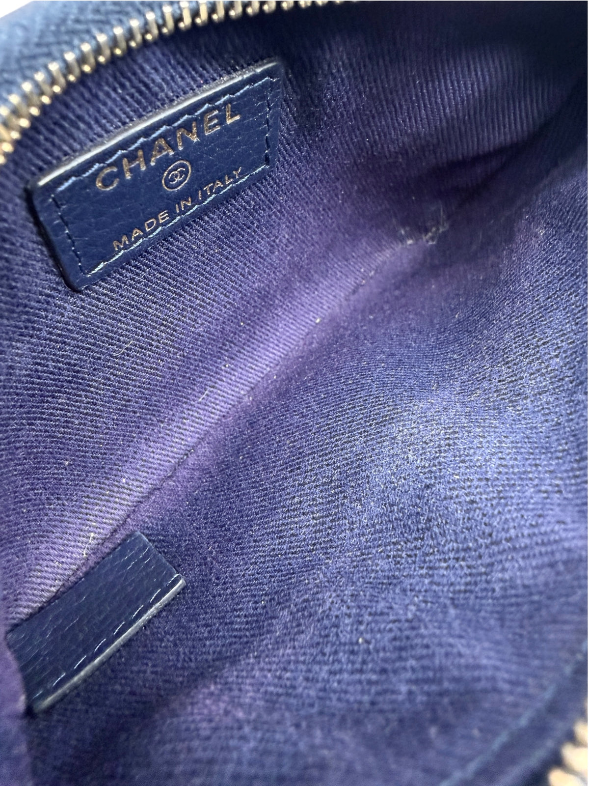 Chanel Navy Neo Executive Mini O Case T8952
