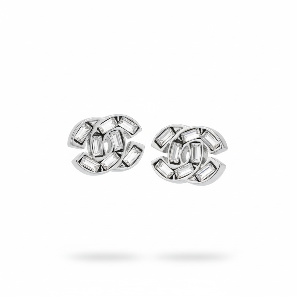 Chanel coco mark earrings with rhinestones