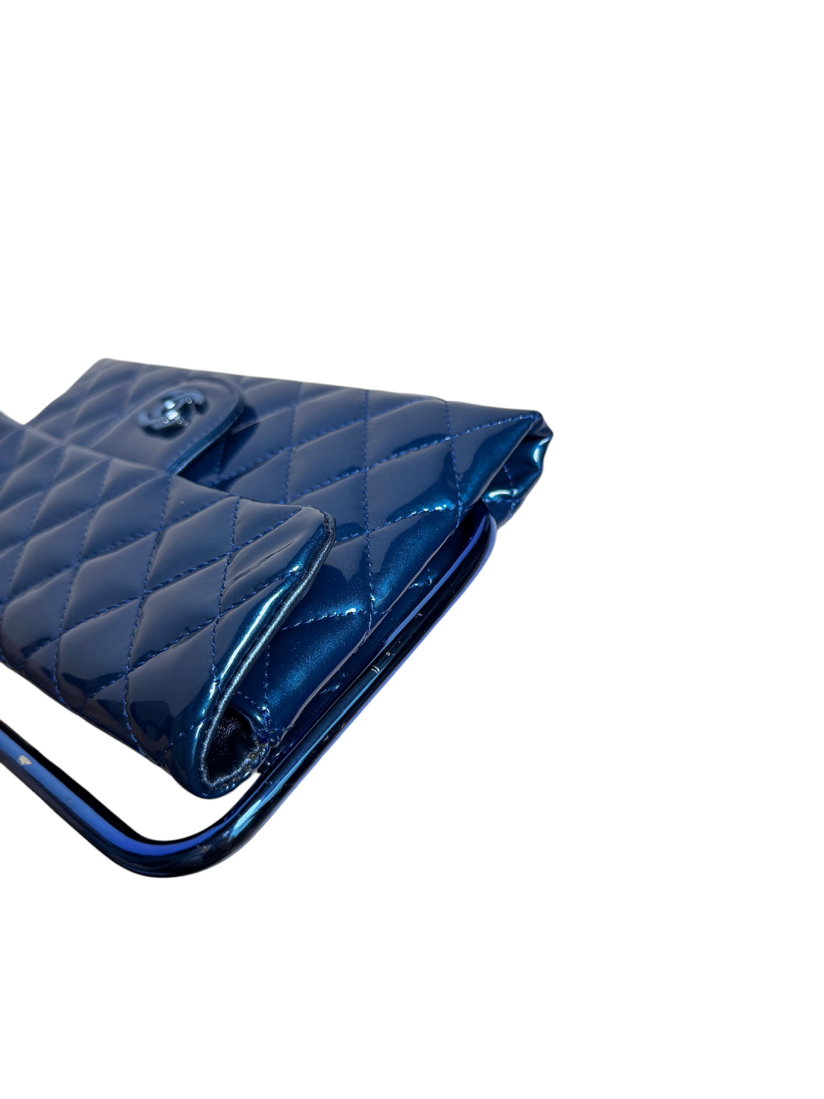 Chanel Metallic Patent Blue Handle T8496