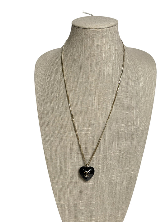Chanel CC Heart Pendant Necklace Black Gold T4615