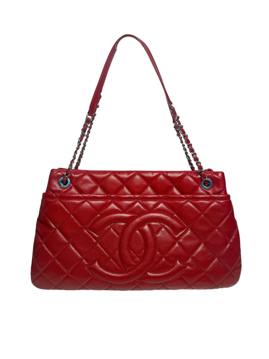 Chanel Red Quilted Caviar Leather Timeless CC Tote Bag T8410