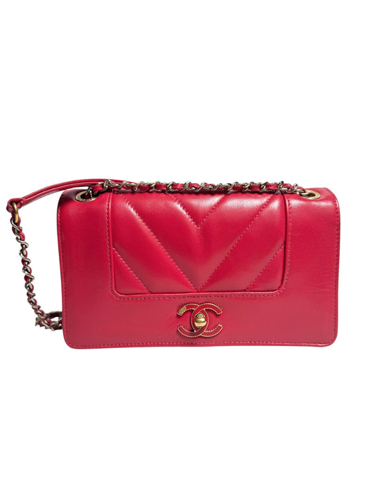 Chanel Mademoiselle Berry Chevron Flap GHW T8049