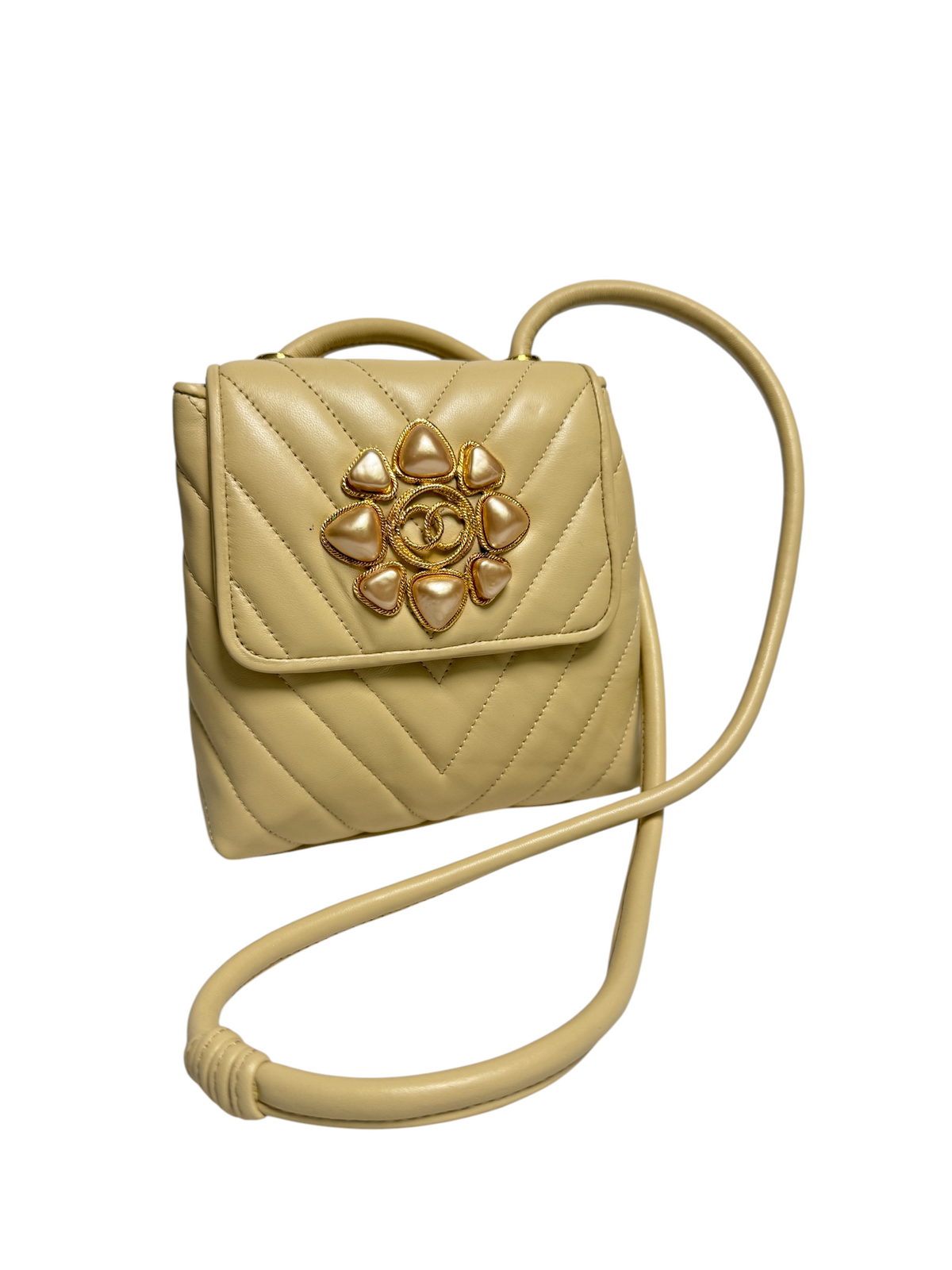 Chanel Chevron Pearl Logo Beige Flap T8495