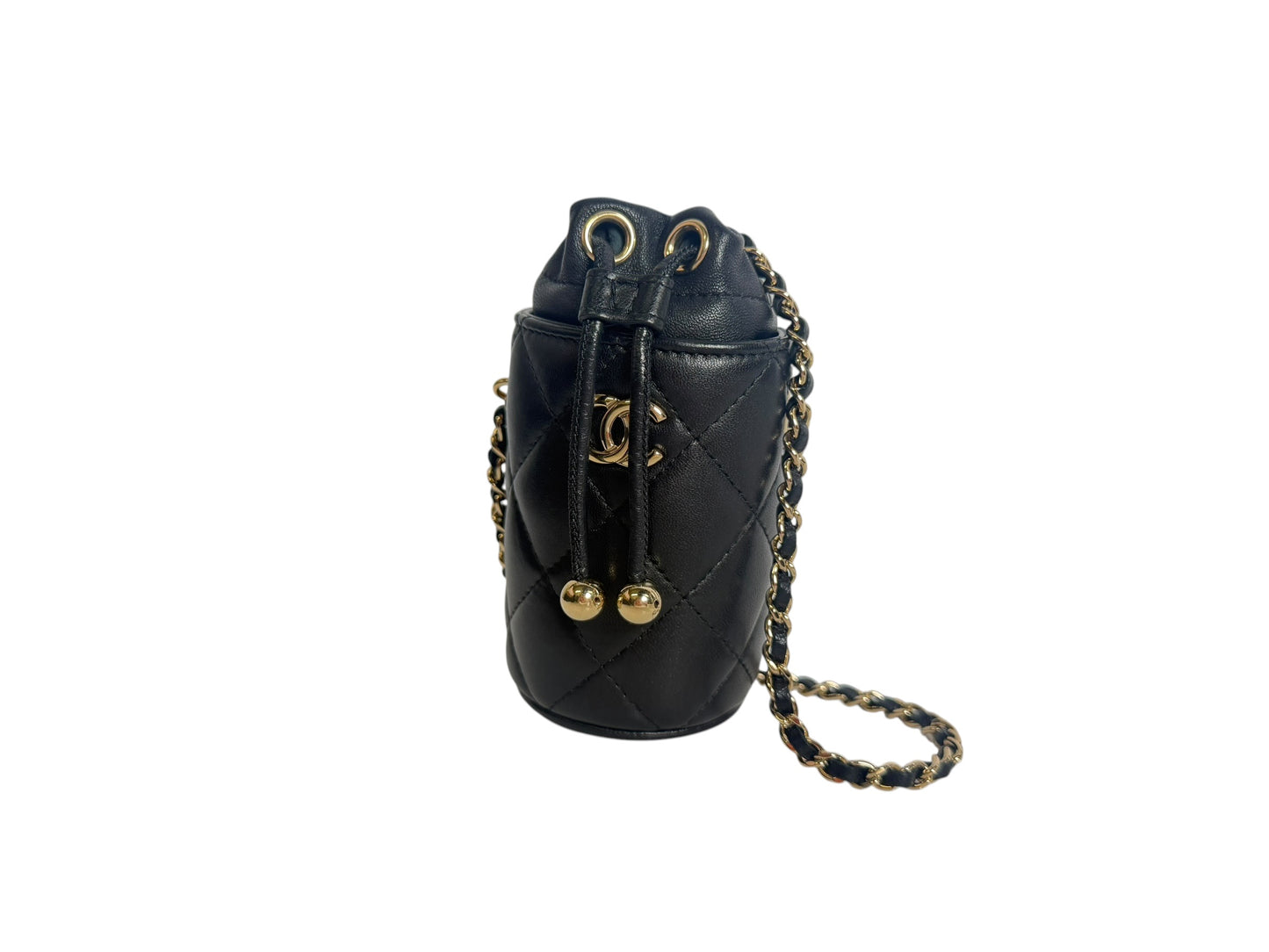 Chanel Black Quilted Leather Drawstring Bucket Bag T6740
