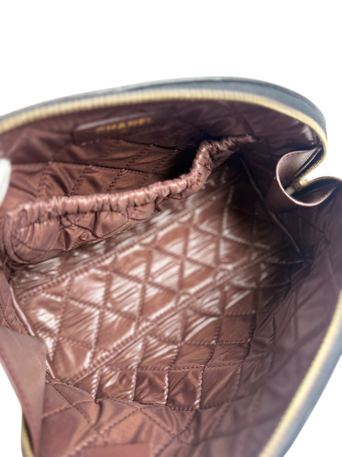 Chanel Quilted Caviar Cosmetic Pouch Black Large T8718