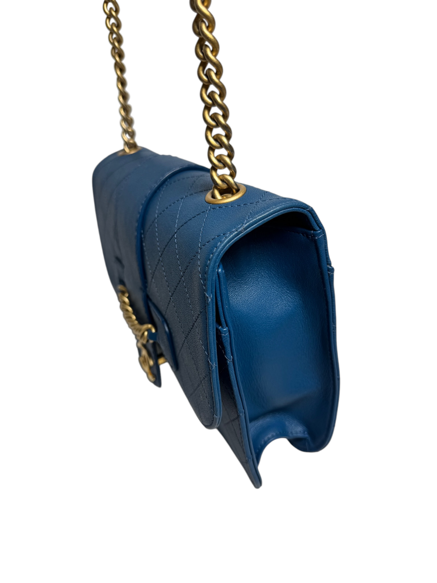 Chanel Chain Lock Blue Flat T8497