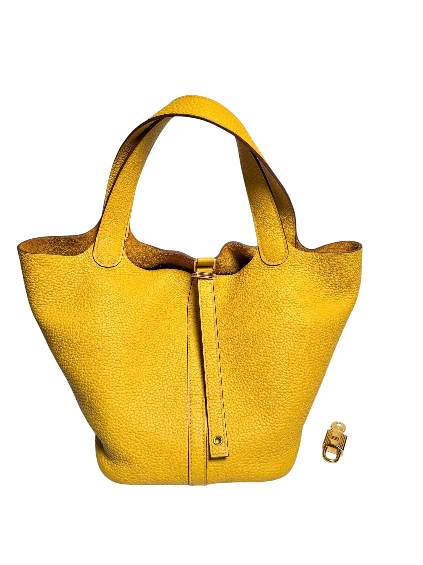 Hermès Clemence Picotin 22 Yellow Gold Hardware