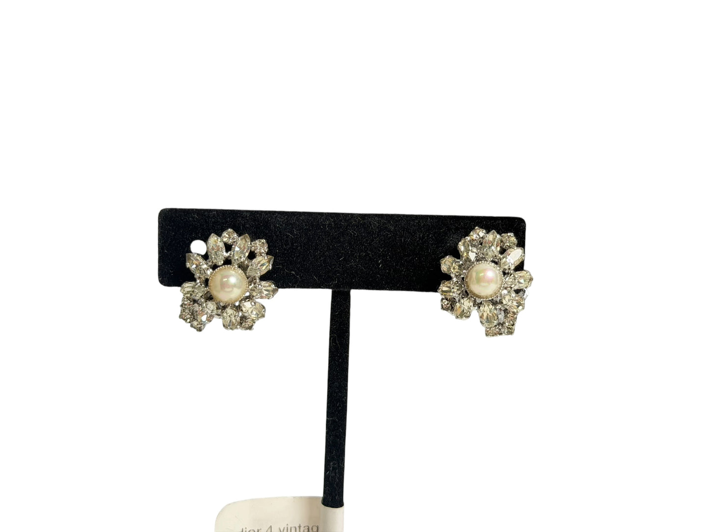 Dior Pearl Floral Clip-On Earrings Silver T3571