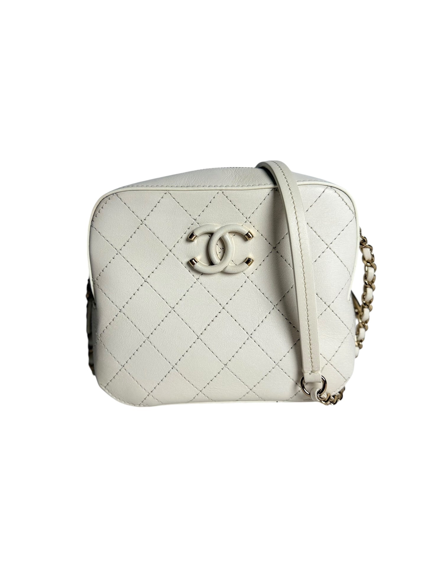 Chanel Quilted CC Camera Bag White T8621