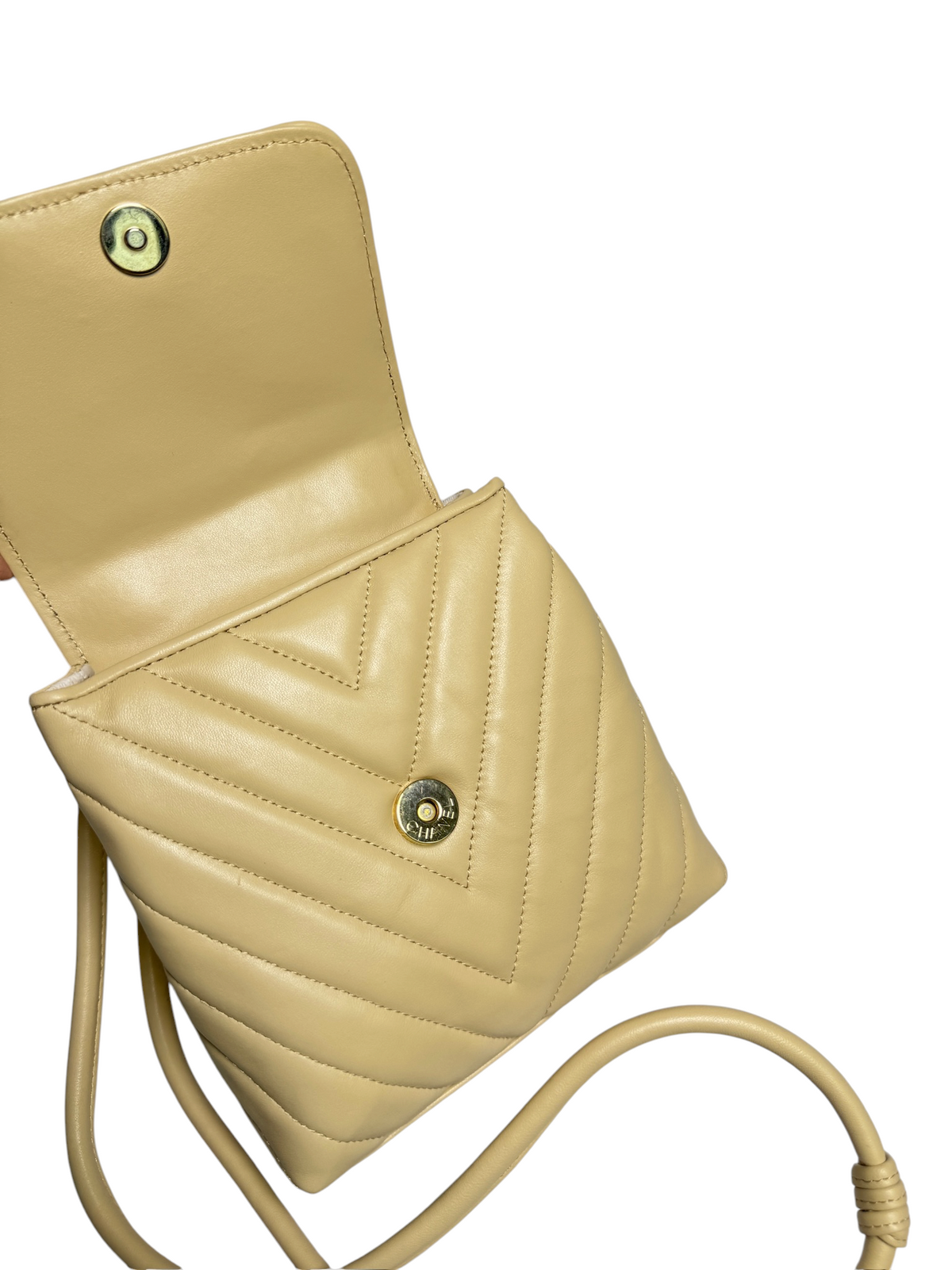 Chanel Chevron Pearl Logo Beige Flap T8495