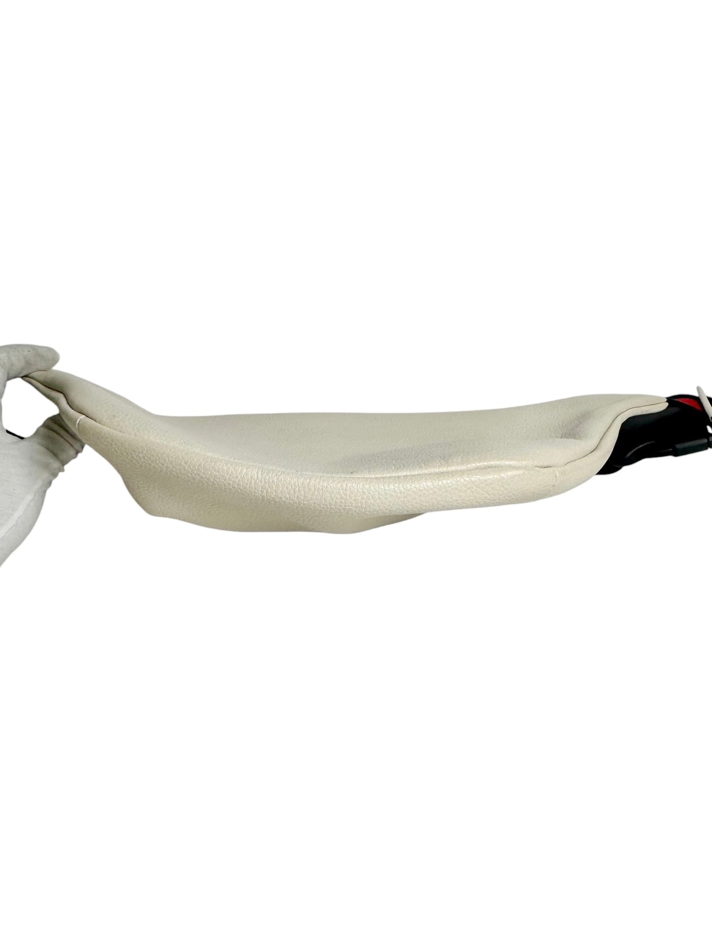 Gucci White Logo Bum Bag T5872