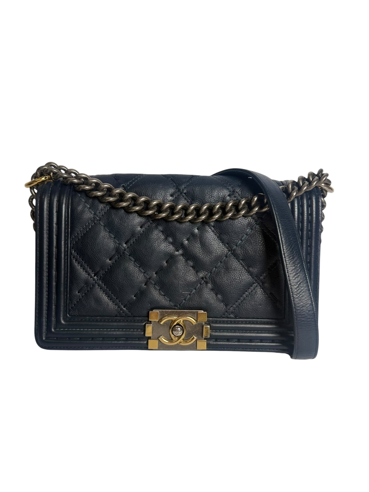 Chanel Boy Flap Wild Stitch Medium Navy Blue Quilted Leather Bag T8118