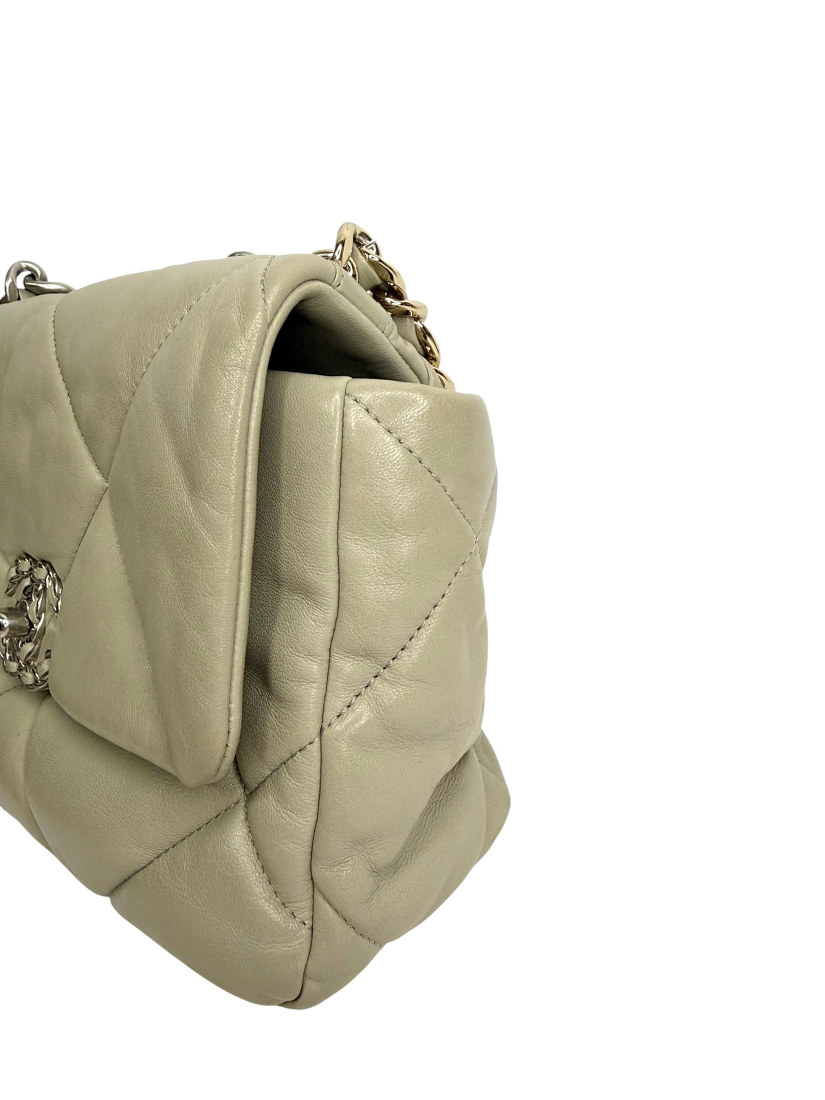 Chanel 19 Medium Gray Flap T9095
