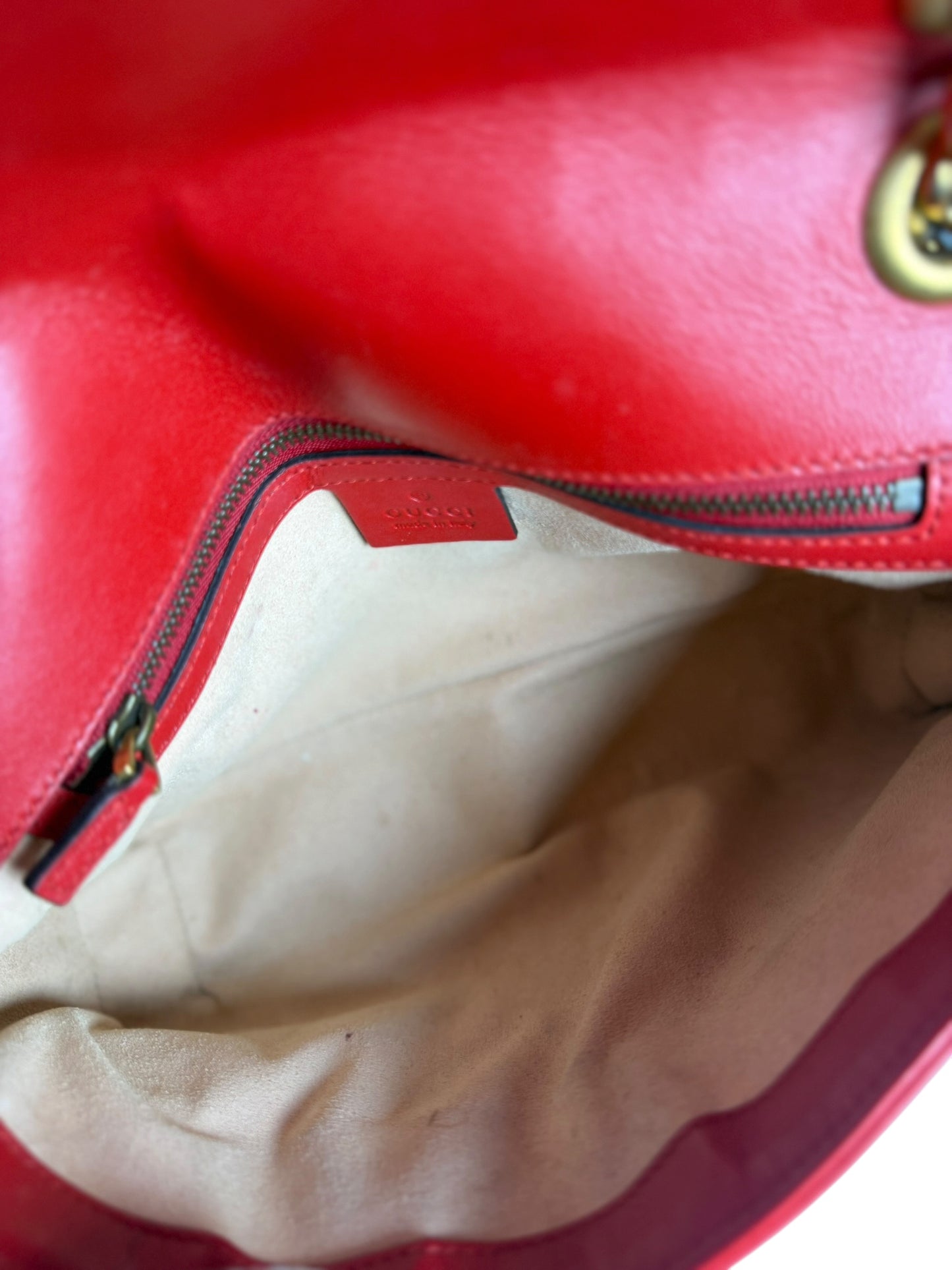 Gucci Red Marmont Flap GHW T7554