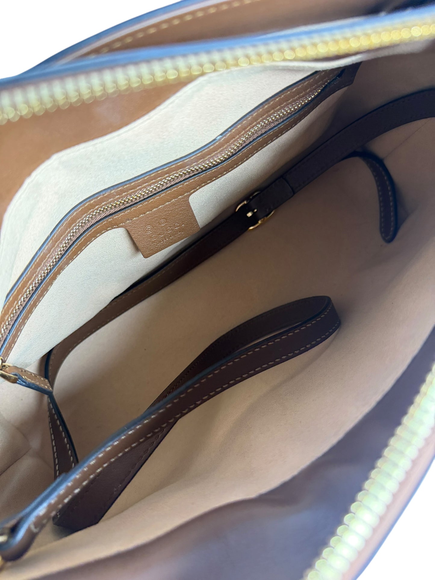 Gucci Brown Monogram Zip Tote T6706
