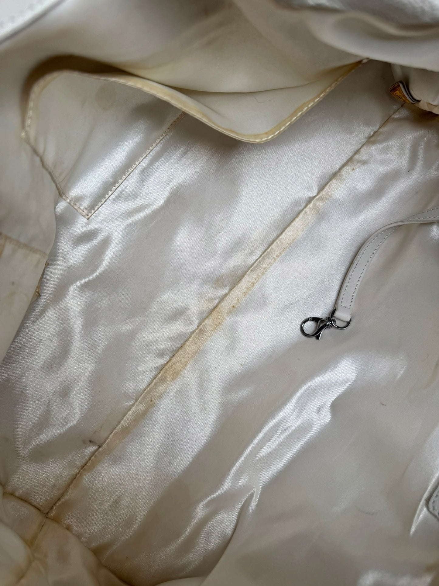 Chanel Coco Cabas Off White Leather Tote SHW
