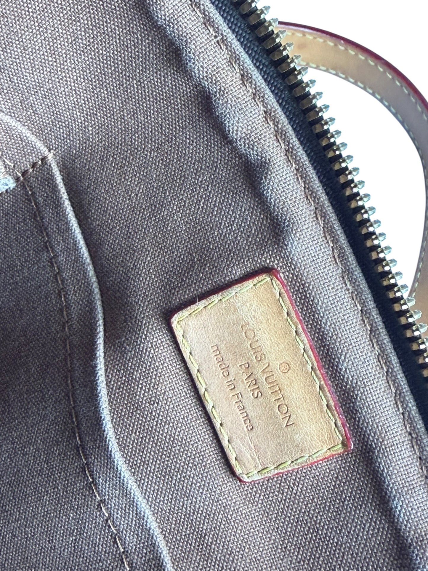 Louis Vuitton Palermo PM Handbag T6958