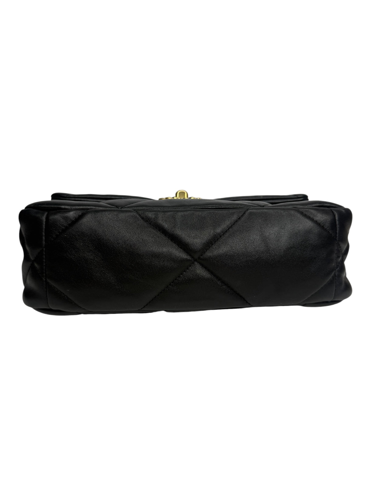 Chanel 19 Black T9197