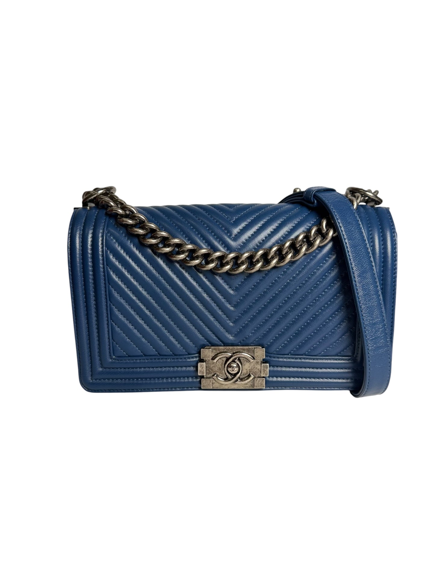 Chanel Boy Bag Chevron Quilted Medium Blue T7678