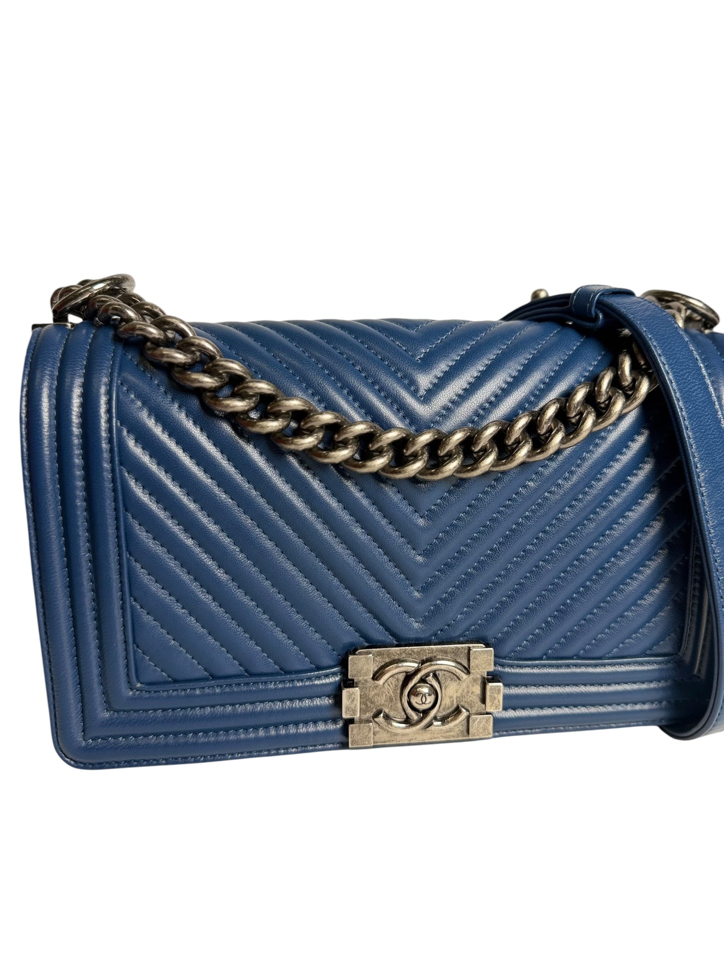 Chanel Boy Bag Chevron Quilted Medium Blue T7678