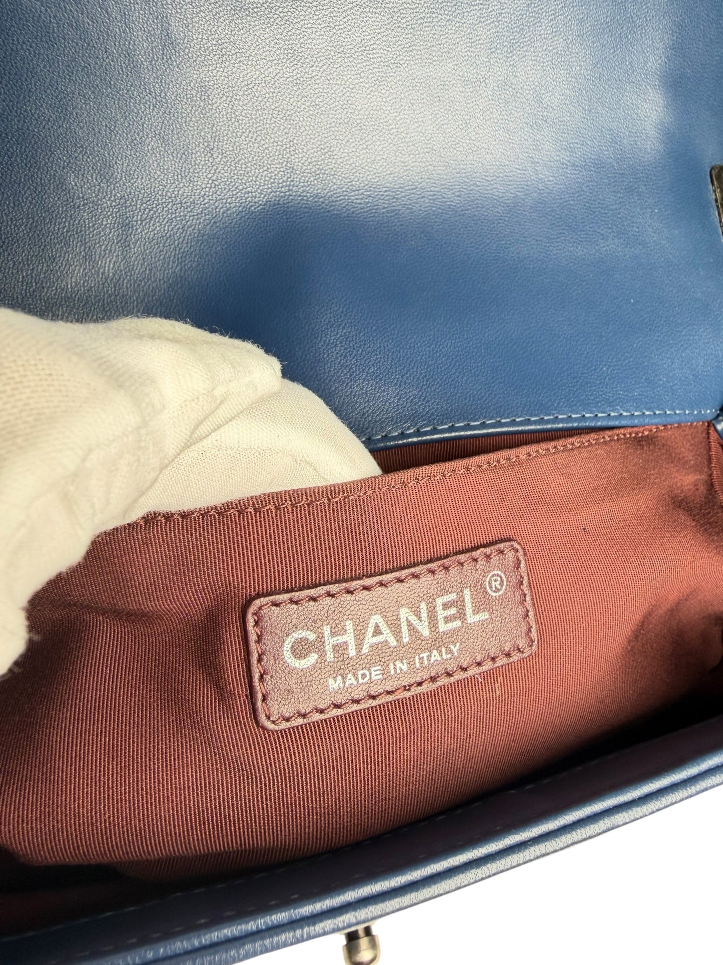 Chanel Boy Bag Chevron Quilted Medium Blue T7678