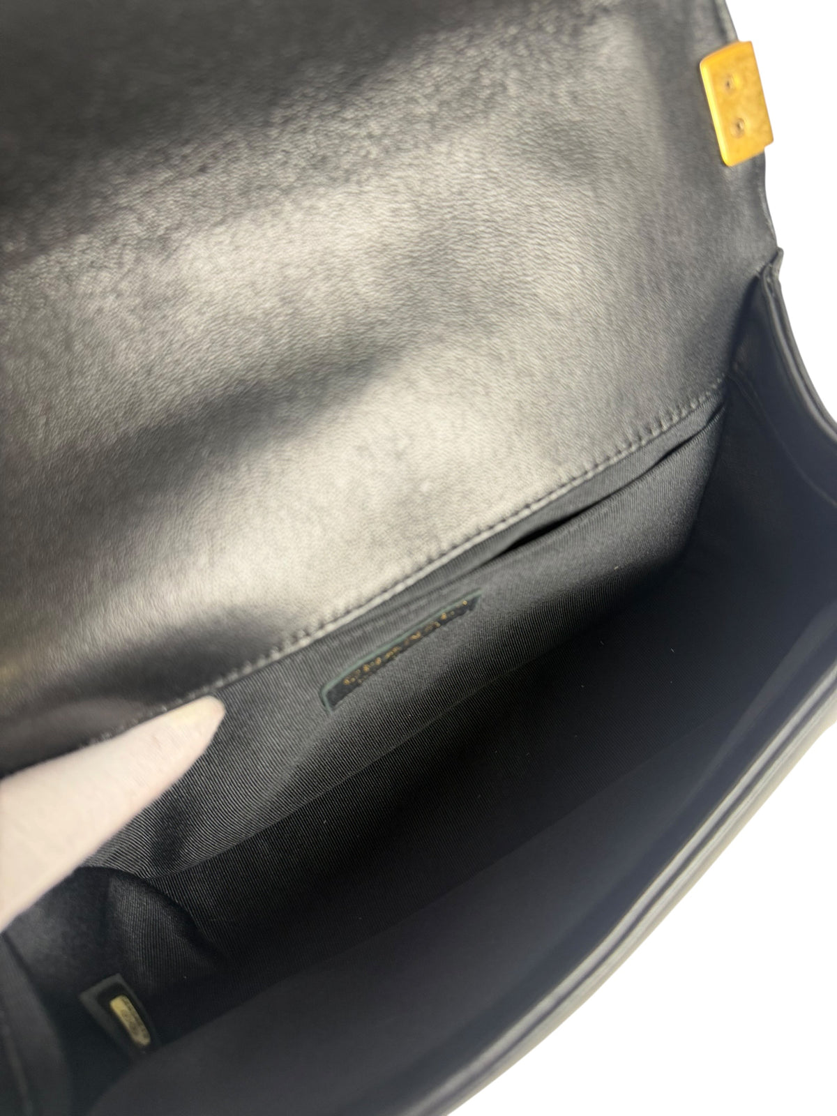 Chanel Lambskin Quilted Medium Boy Flap T7532
