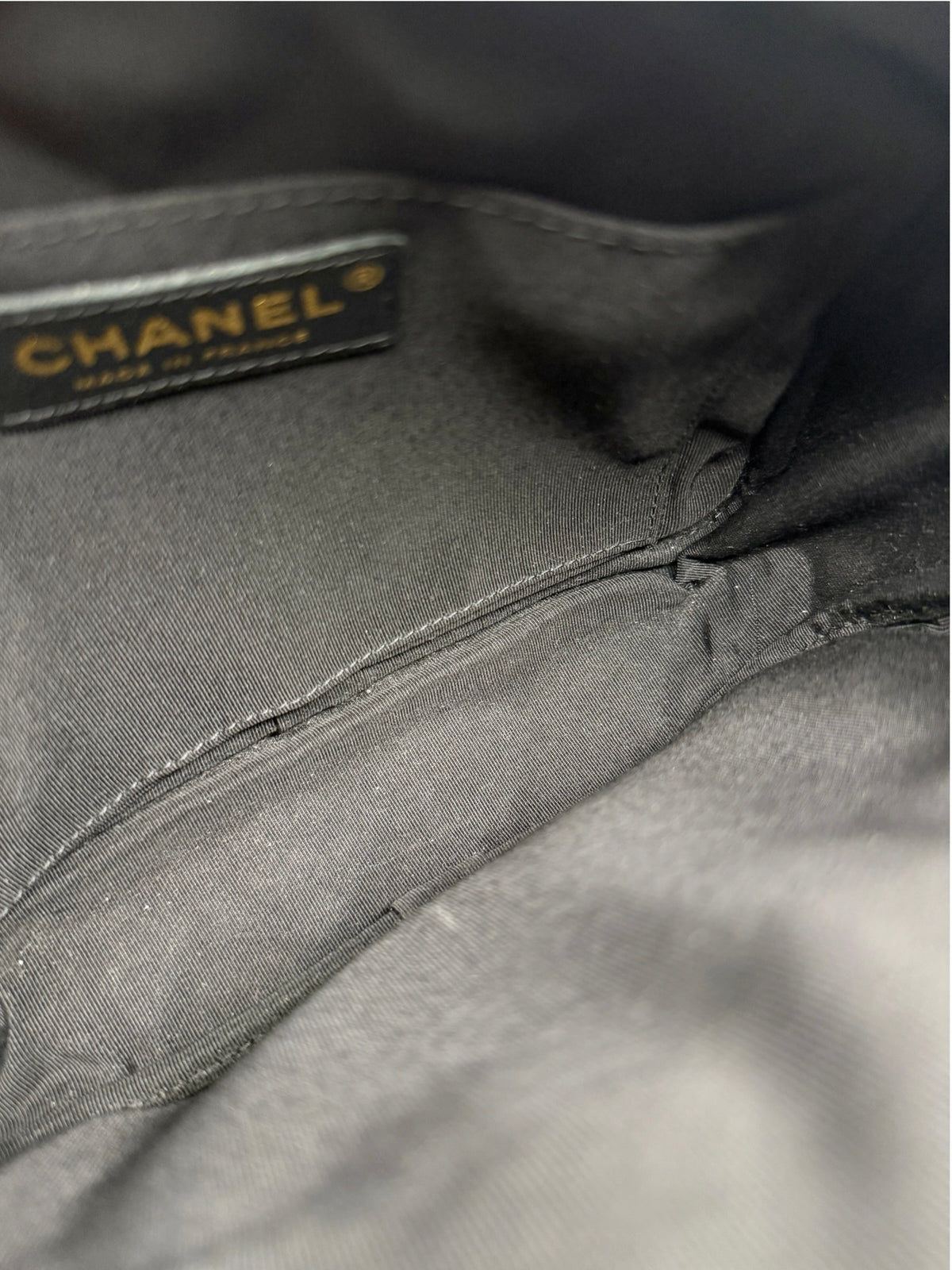 Chanel Black Caviar Camera Bag GHW T9186