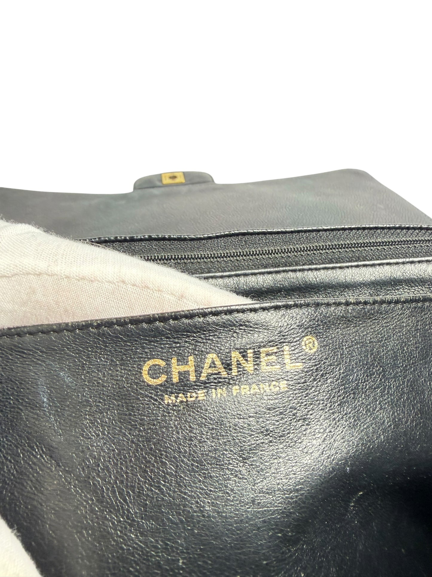 Chanel Caviar Quilted Jumbo Classic Single Flap Bag T7735