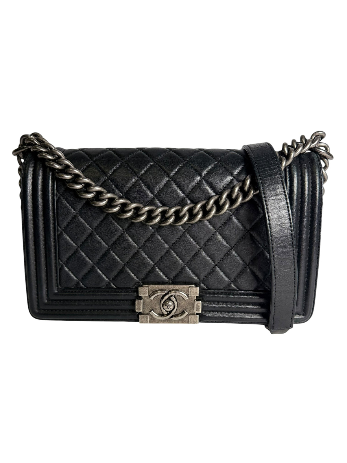 Chanel Calfskin Quilted Medium Boy Flap Black T7724