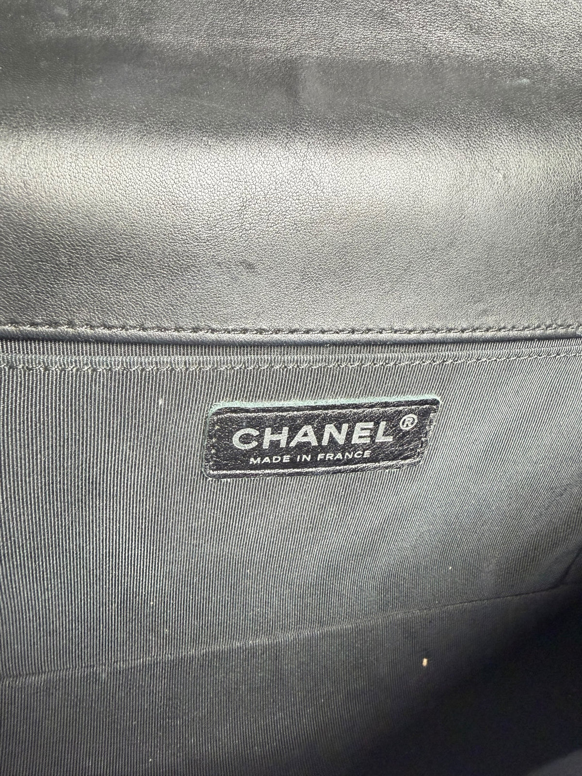 Chanel Calfskin Quilted Medium Boy Flap Black T7724