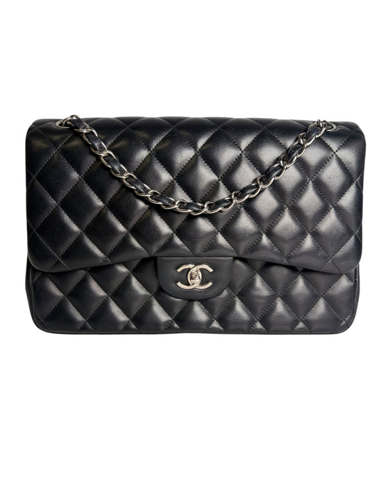 Chanel Maxi Double Flap Black Quilted Lambskin T1320