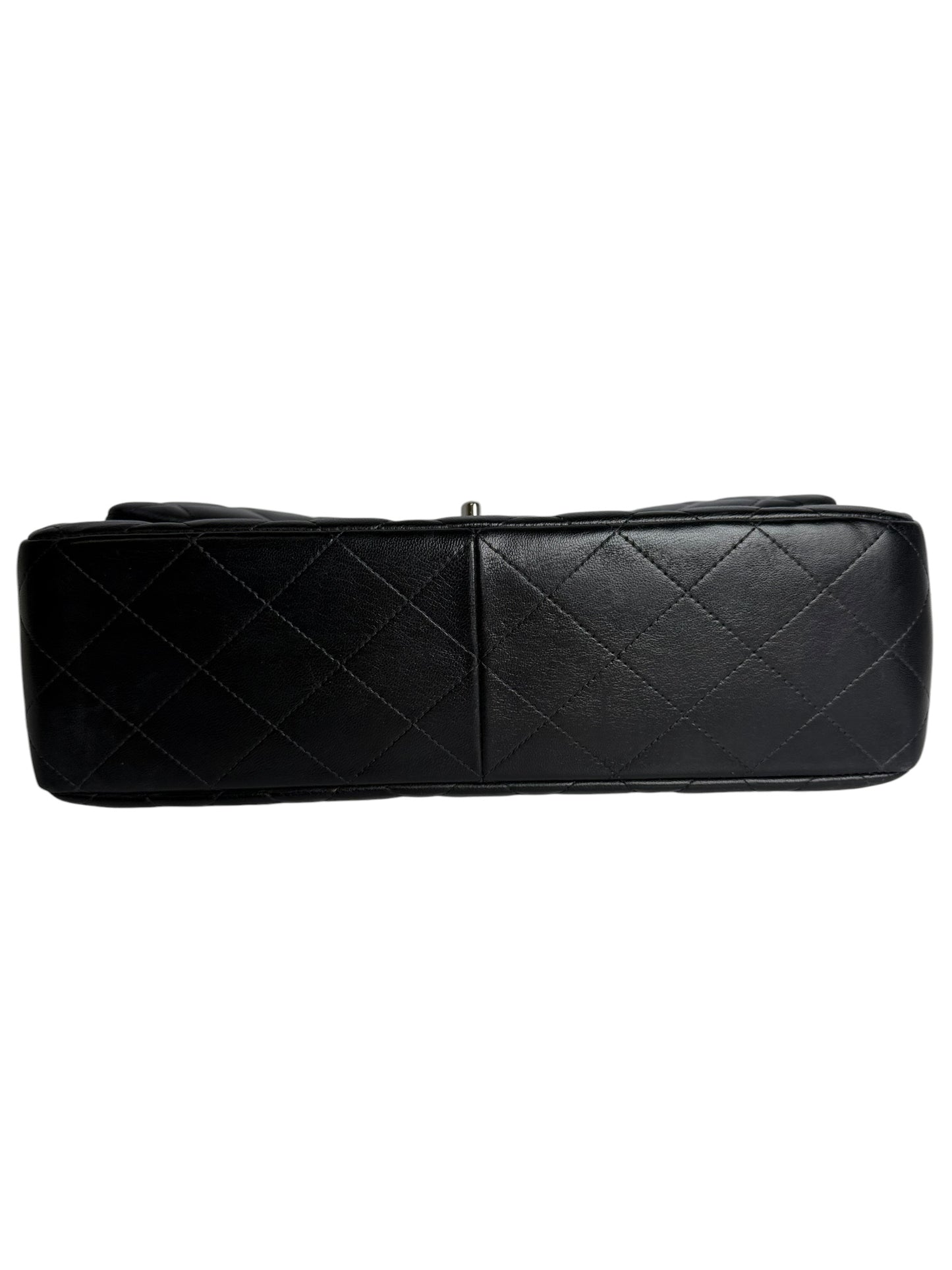Chanel Jumbo Double Flap Black Quilted Lambskin T1048