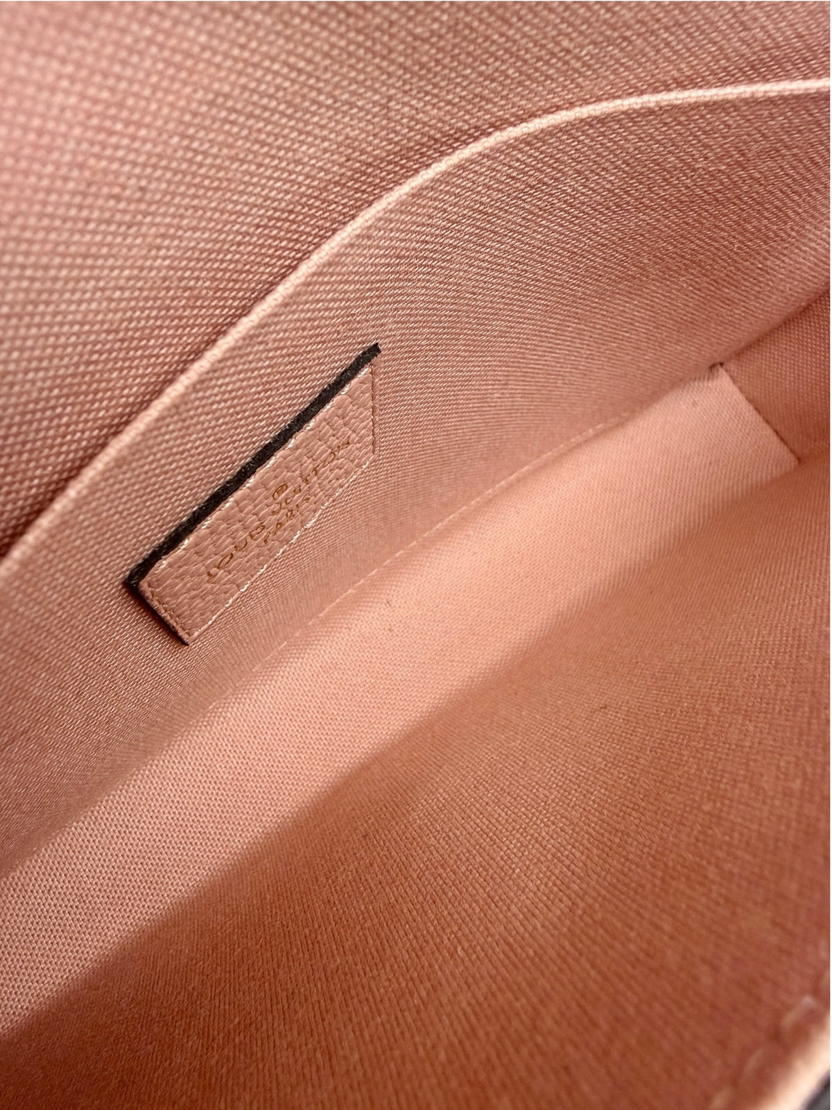 Louis Vuitton Felicie Monogram Empreinte Pink Pochette T9299