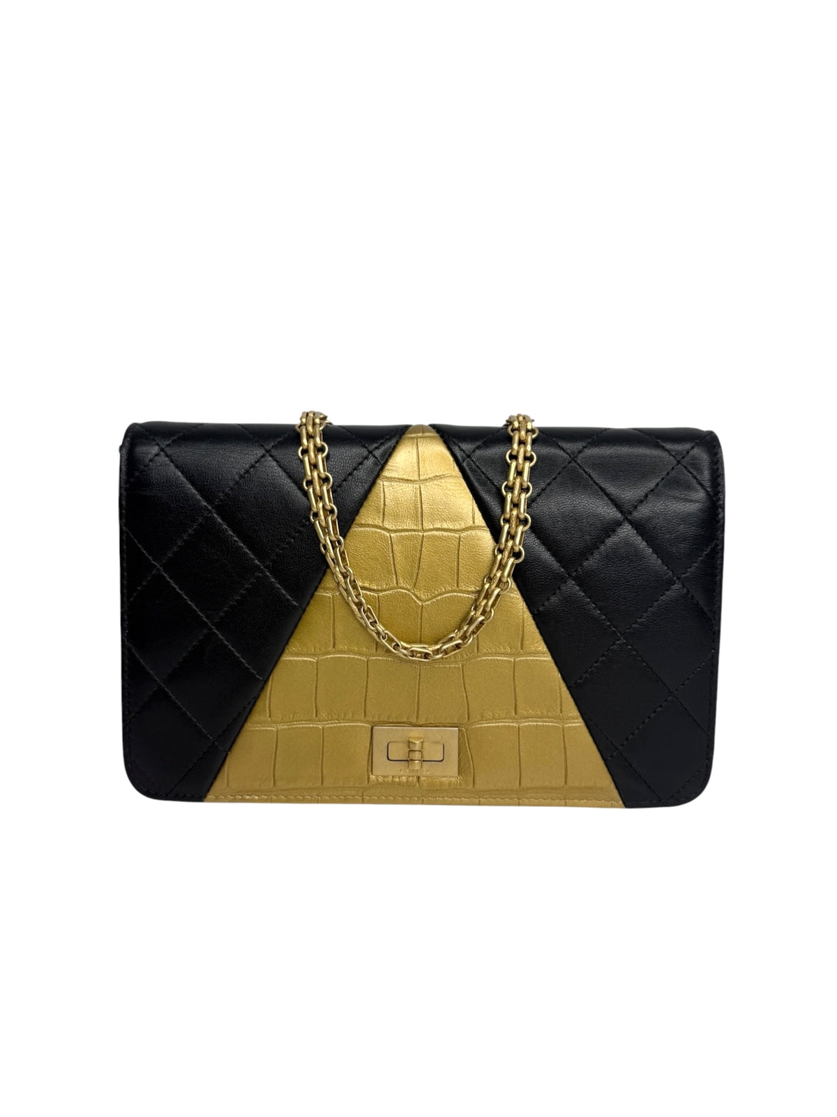 Chanel Crocodile Embossed Reissue Wallet On Chain Gold and Black T9312