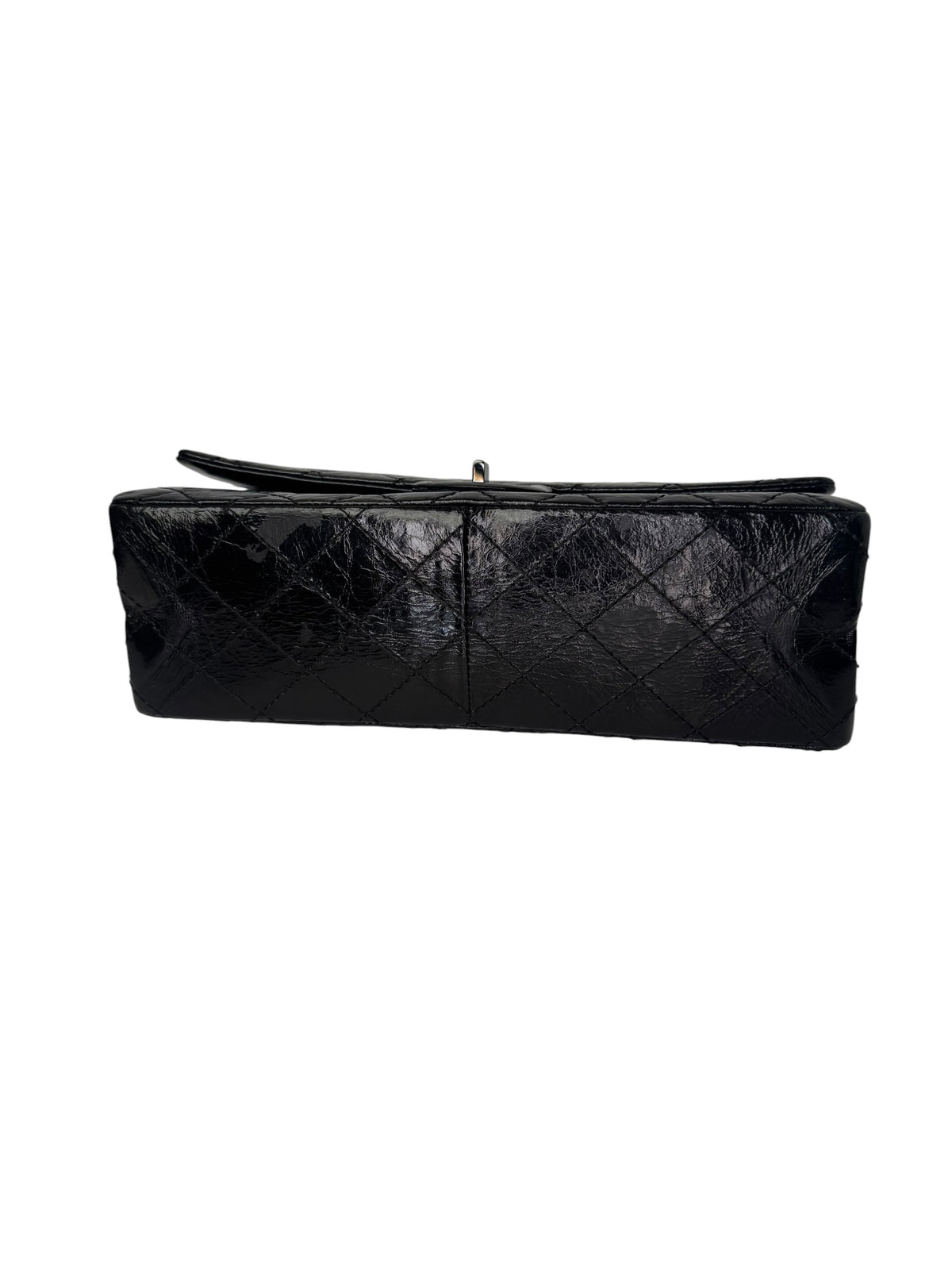 Chanel 2.55 Reissue Flap Bag Medium T8367