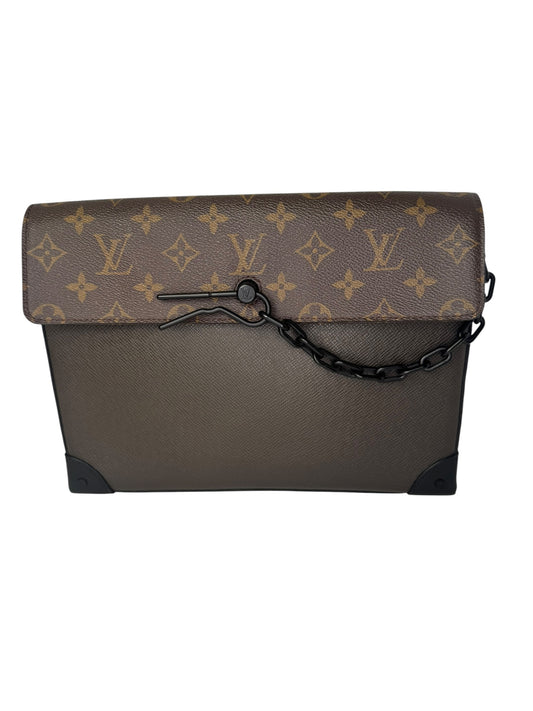 Louis Vuitton Pochette Voyage Steamer Clutch T8379