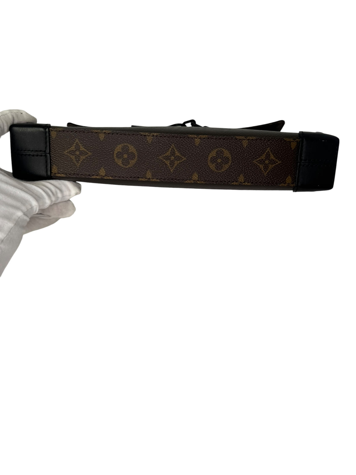 Louis Vuitton Pochette Voyage Steamer Clutch T8379