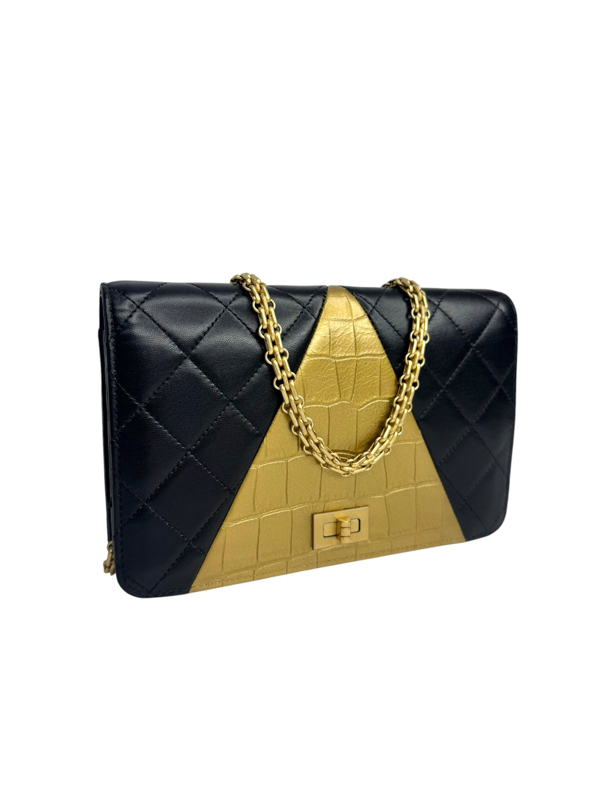 Chanel Crocodile Embossed Black and Gold Reissue Wallet on Chain T9278